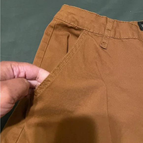 FashionNova Cargo Joggers - Picture 6 of 9